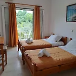 Evridiki Apartamento *