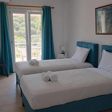 Evridiki Apartamento *